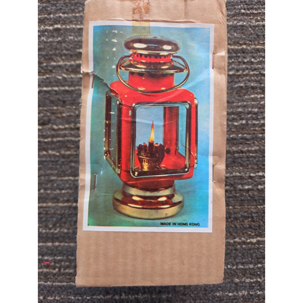 Vintage Carriage Hurricane Red Metal Oil Kerosene Lamp Lantern Hong Kong